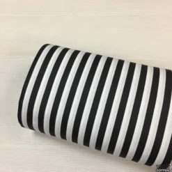 Siyah Renk Çizgi Desen Poplin Kumaş ( 1 Cm )
